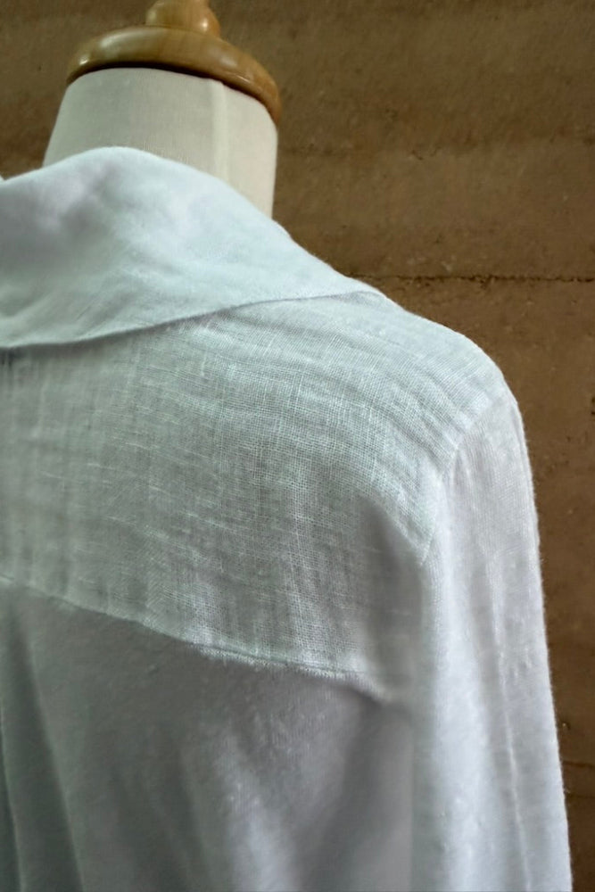 BlueBerry Mix Media Cowl - White