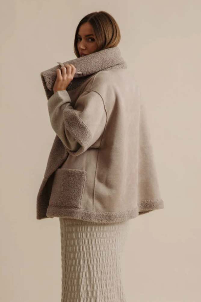 Talamaya Sherpa Cuddle Coat - Putty2.png